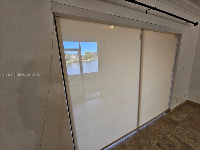 Building Photo - 6575 W Oakland Park Blvd