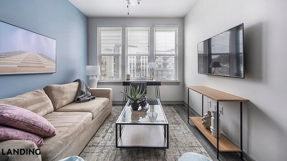 Building Photo - 2165 Nolensville Pk