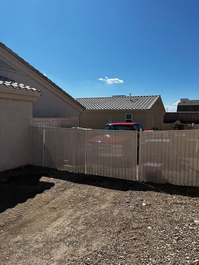 Building Photo - 1 Bed 1 Bathroom Casita UTILITIES INCLUDED!