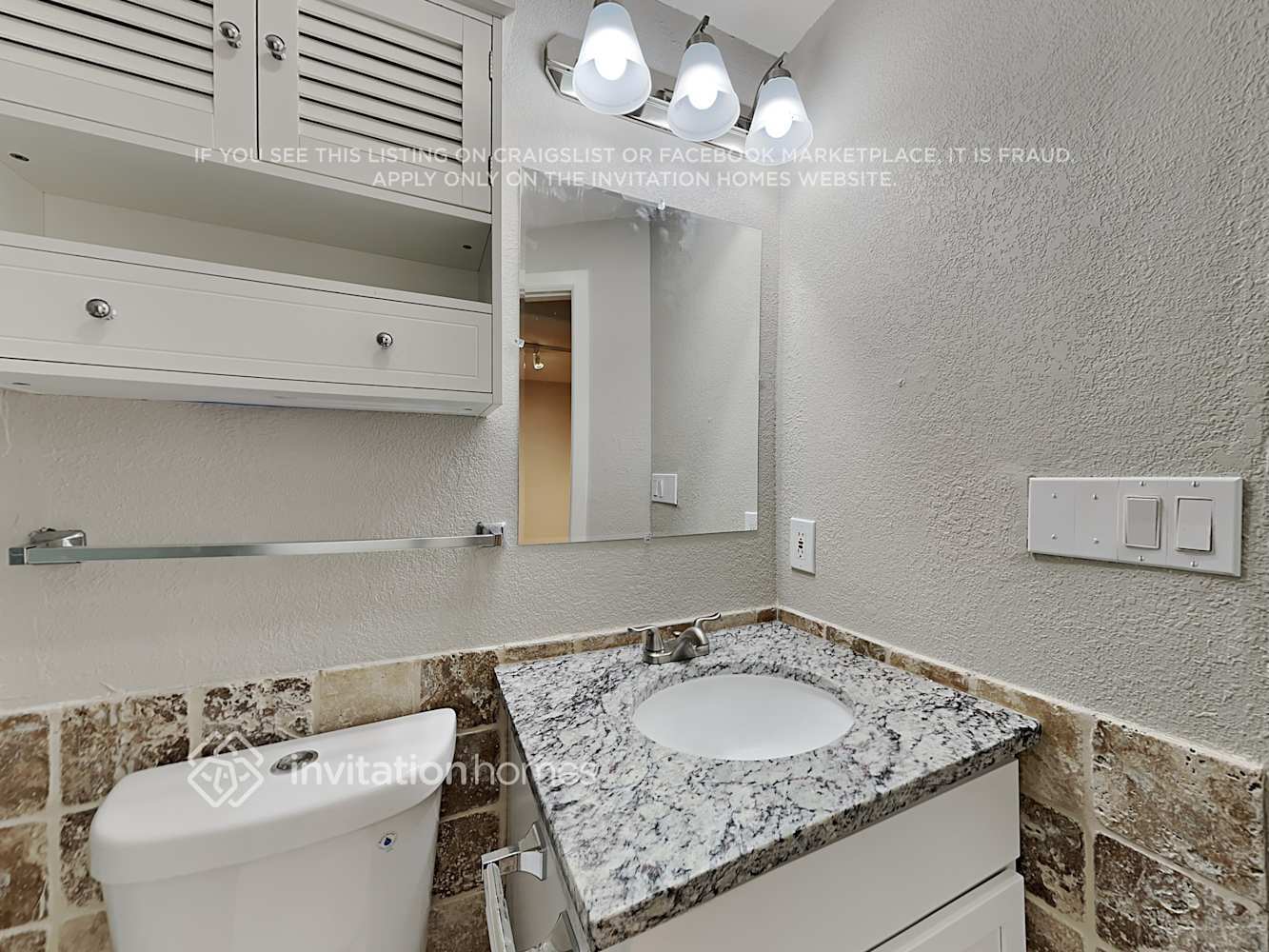 Building Photo - 960 Piros Dr