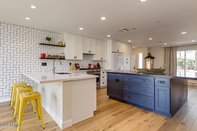 Building Photo - 8420 E Citrus Way