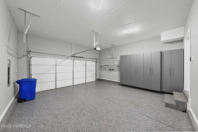 Building Photo - 1003 Navigator Ave
