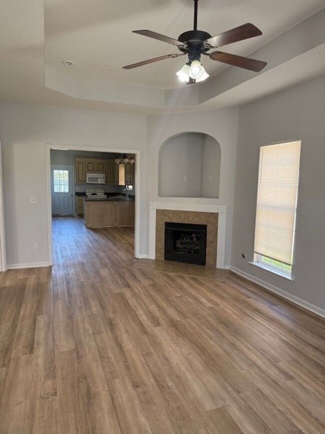 Primary Photo - Nice 3 Bed 2 bath Home Available! Schedule...