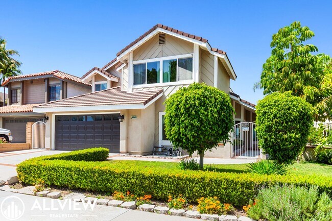 Building Photo - Beautifully Upgraded Home in Prime Mission Viejo Location