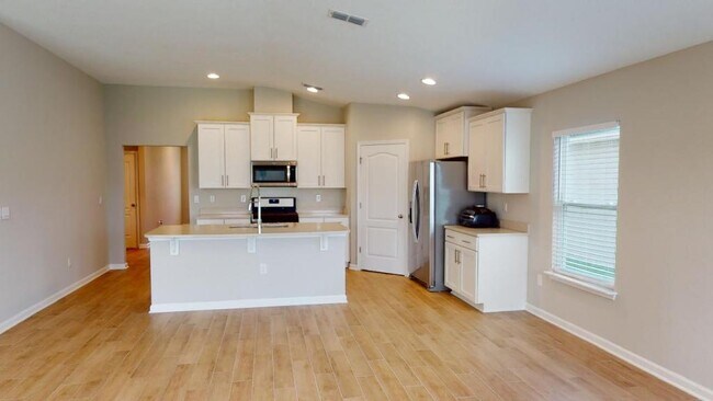 Building Photo - 82887 Belvoir Ct