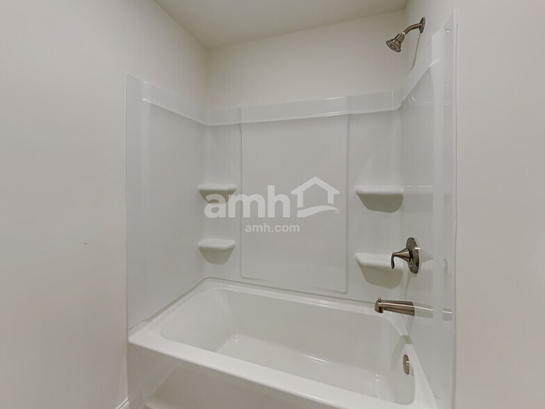 Building Photo - 1200 Ashlyn Ct