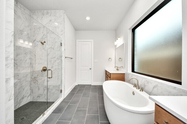 Building Photo - 26907 Southwick Vly Ln