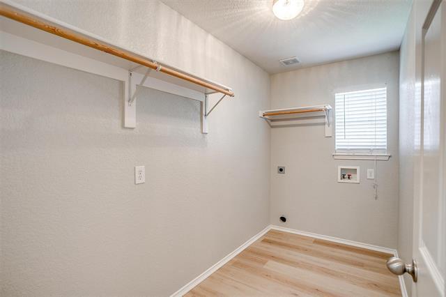 Building Photo - 543 Thistle Meade Cir