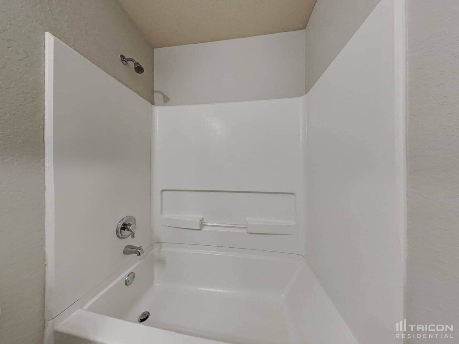 Building Photo - 214 Tallow Trl