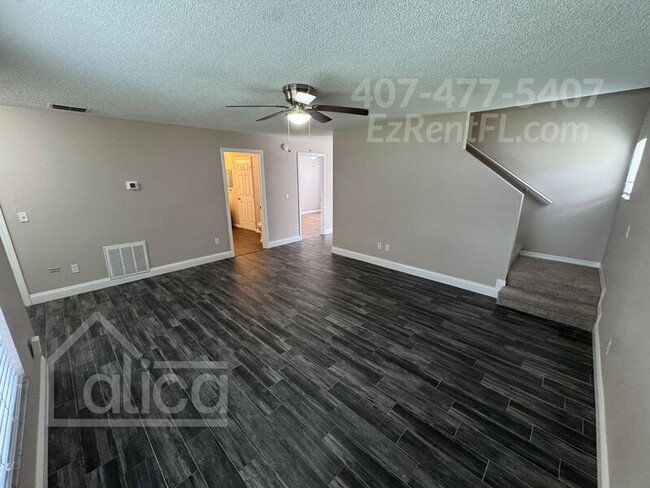 Building Photo - 3756 Dartford Dr