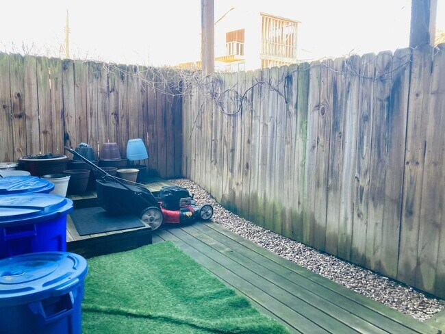 Building Photo - 1628 Lowrie Street Rear