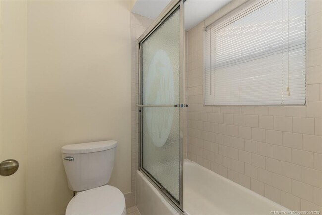 Building Photo - 2621 SW Egret Pond Cir