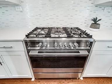 Building Photo - 1925 California Dr