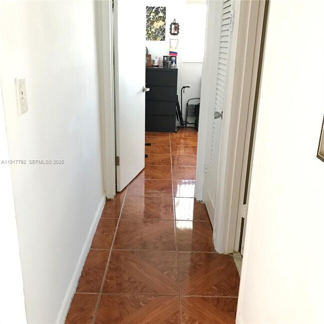 Building Photo - 7328 SW 82nd St