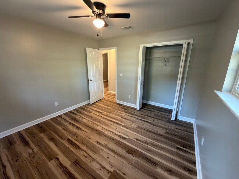 Building Photo - 6309 Rambler Dr