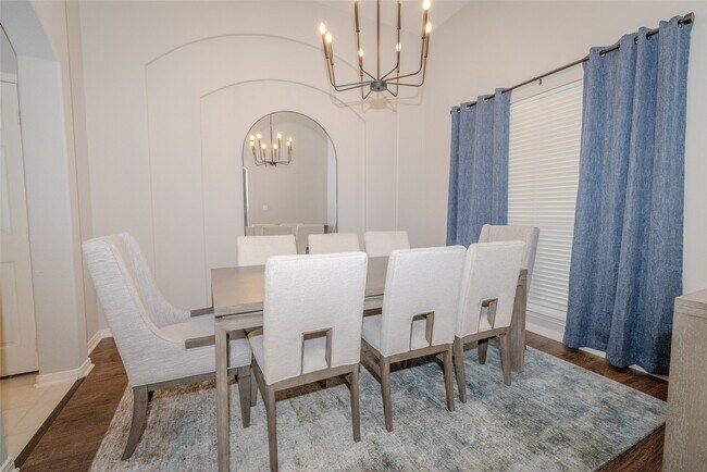 Building Photo - 21812 Grand Lancelot Dr