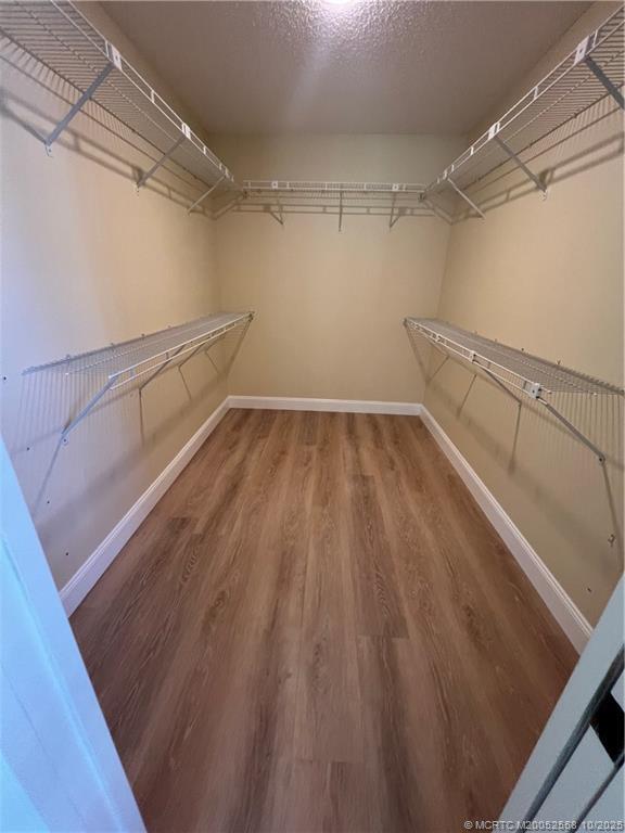 Building Photo - 2343 SW Spoonbill Dr