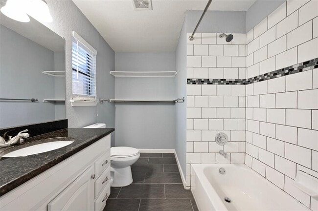 Building Photo - 8730 Birmingham Dr