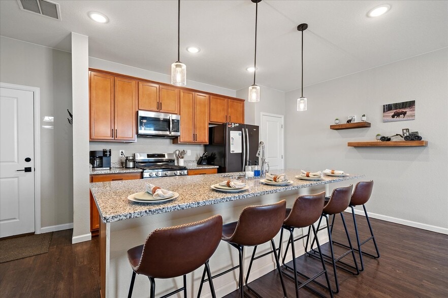 Kitchen - 16836 E 118th Dr