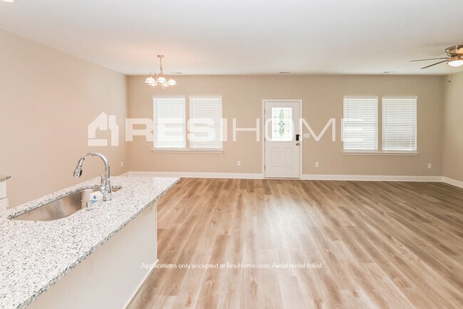 Building Photo - HOME FOR RENT--1/2 OFF ONE MONTH!!