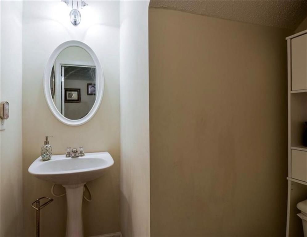 Building Photo - 324 Greystone Pkwy