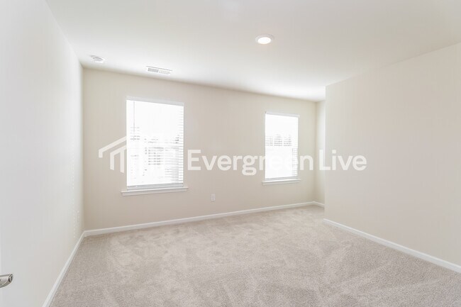 Building Photo - 1703 Heron Ct