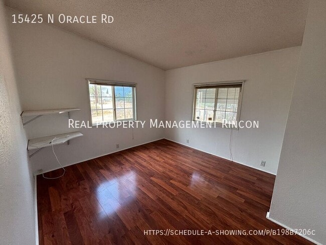 Building Photo - 15425 N Oracle Rd