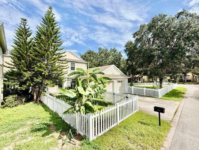 Building Photo - 16221 Bridgewalk Dr