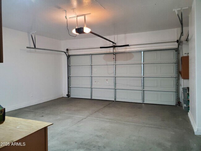 Building Photo - 16343 N 172nd Ave