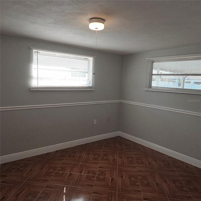 Building Photo - 5232 Sparrow Dr