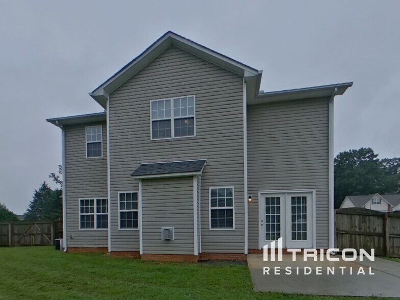 Building Photo - 3908 Chatterleigh Dr
