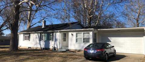 Building Photo - 1601 E Cottonwood St