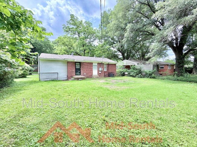 Building Photo - 2718 Marlene St