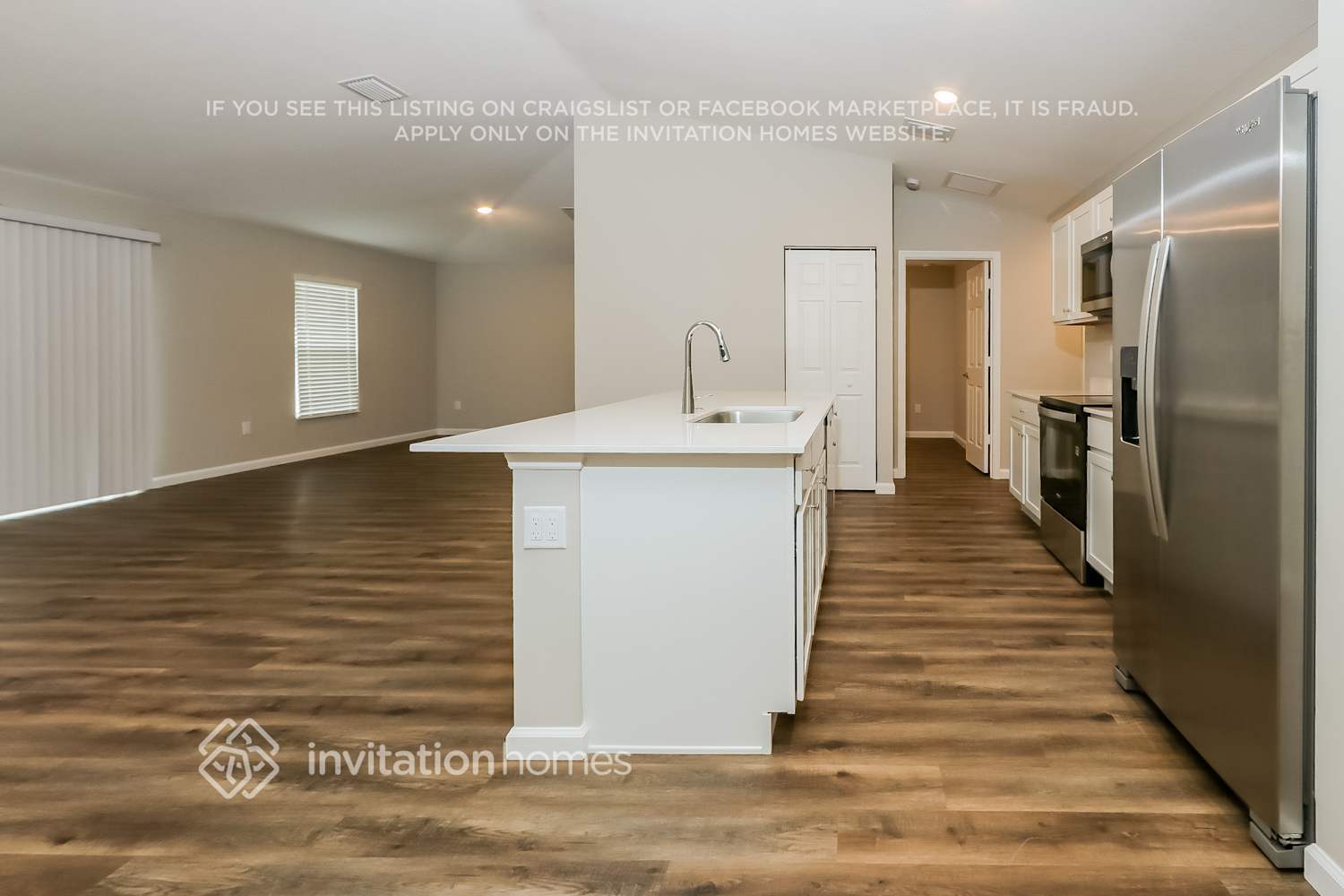 Building Photo - 440 SE Asbury Ln