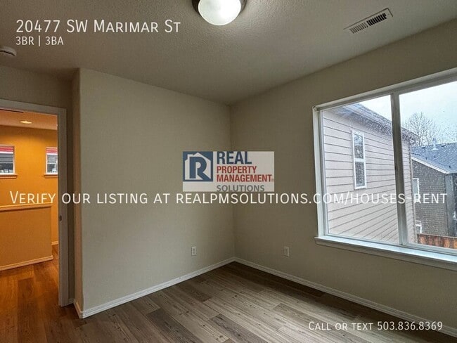 Building Photo - 20477 SW Marimar St