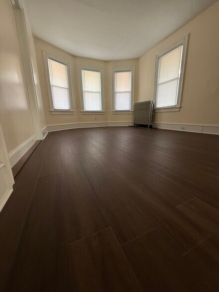 Bedroom 1 - 475 Cooper St