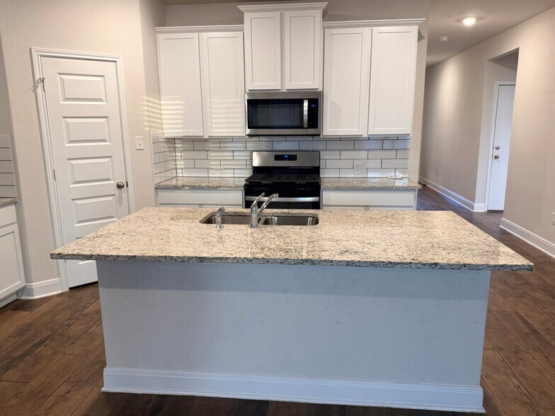 Building Photo - 4049 Copper River