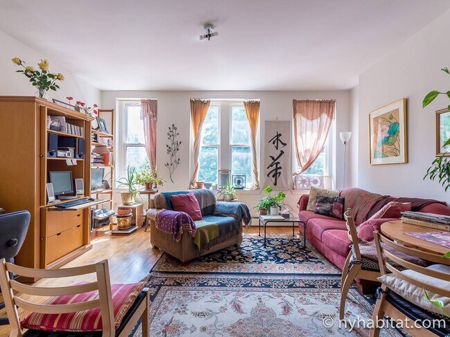 Living Room - 147 W 118th St