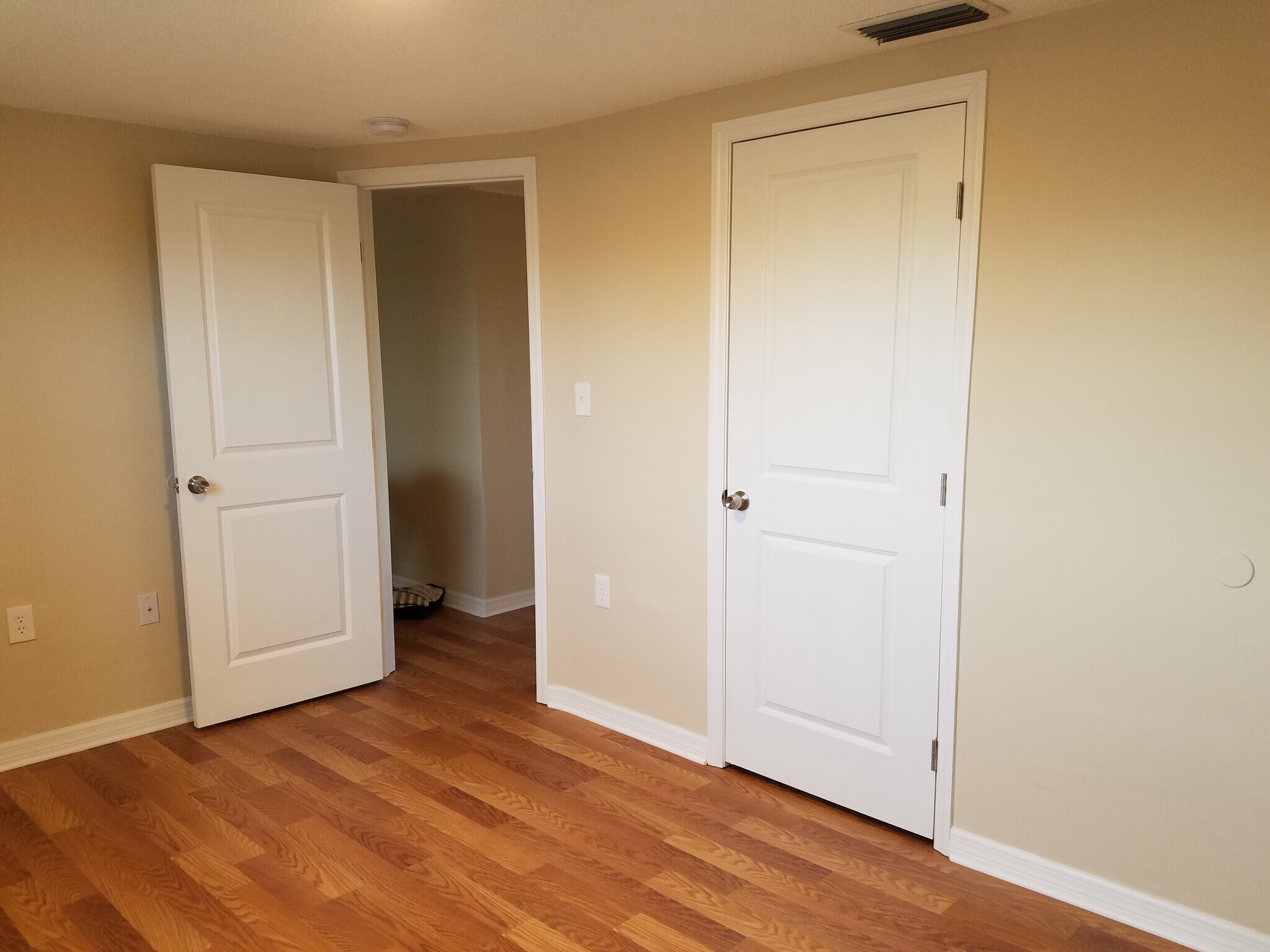 Building Photo - 3443 Elkridge Dr