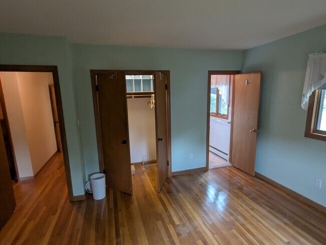 Building Photo - 29 Ridgecrest Rd