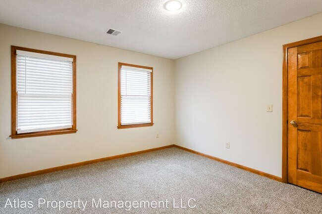 Building Photo - 4 br, 2.5 bath House - 7829 Twilight Lane