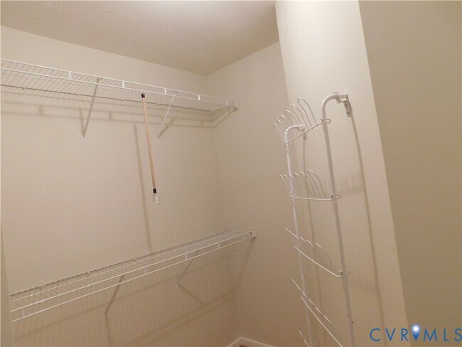 Building Photo - 7351 Norwood Pond Pl