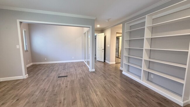 Building Photo - Gorgeous 2BD/2BA, Single-Story TH in Crow Canyon Country Club, Danville- Available NOW!