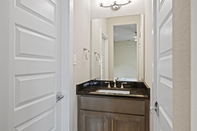 Building Photo - 27927 Indigo Ridge Dr