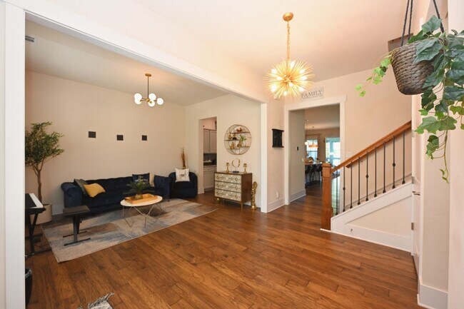 Building Photo - **EXECUTIVE HOME IN WILLIAMSON COUNTY WITH...