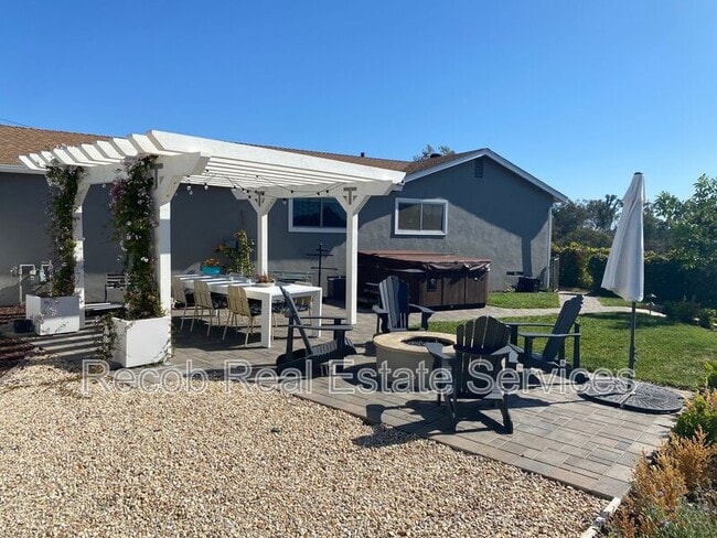 Building Photo - 6911 Quemoy Ct