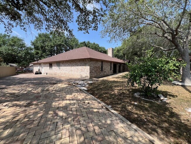 Building Photo - Winfield Subdivision