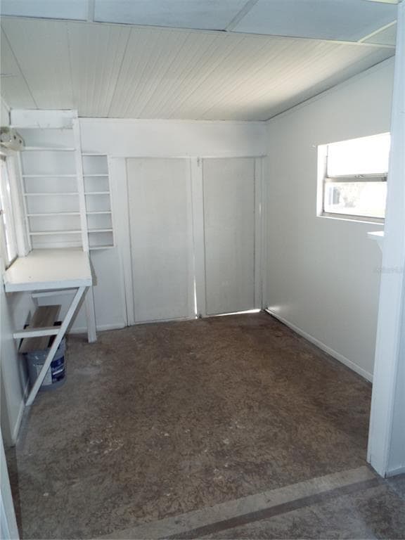 Building Photo - 1556 Council Dr