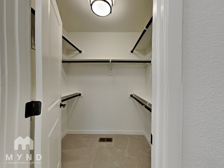 Building Photo - 3595 Mission Bay Ct