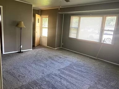 Building Photo - 128 N Beech St